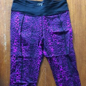 Betsy Johnson capris